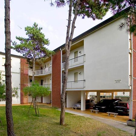 Appartamenti Dei Pini Bibione Buitenkant foto