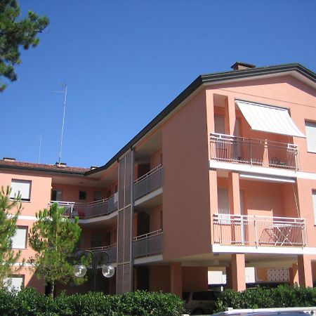 Appartamenti Dei Pini Bibione Buitenkant foto