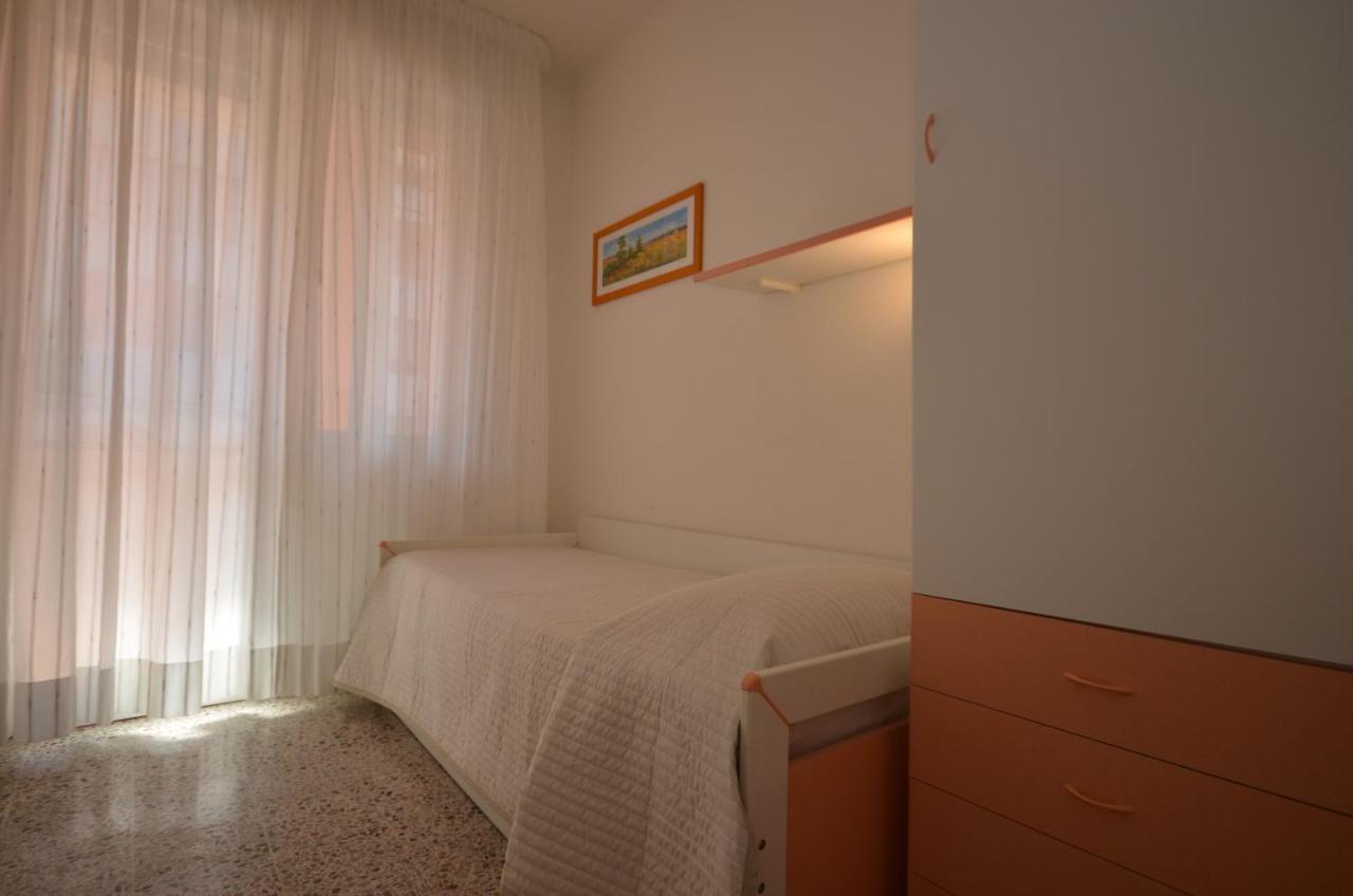 Appartamenti Dei Pini Bibione Buitenkant foto